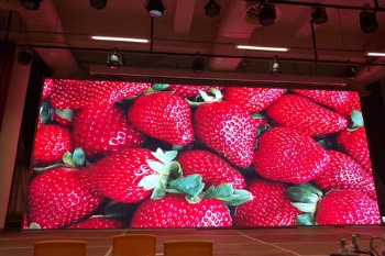 showroom in Macao ( P2.5 )